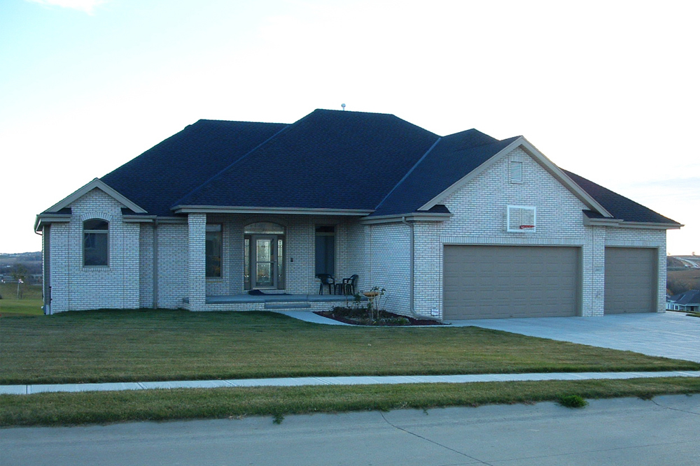Home Interior Photograph of this 3-Bedroom,2483 Sq Ft Plan -2483
