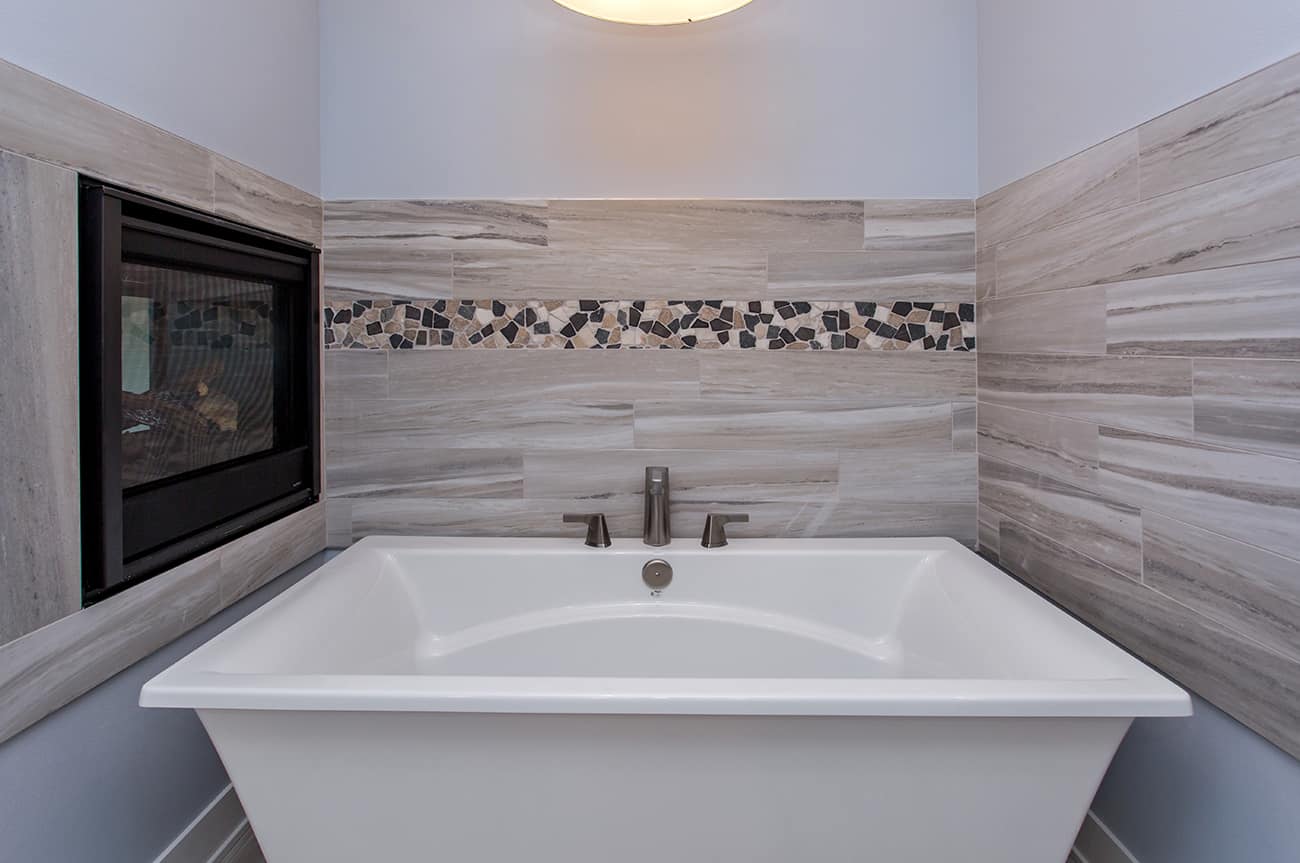 Master Bathroom: Tub of this 3-Bedroom,2777 Sq Ft Plan -101-2004