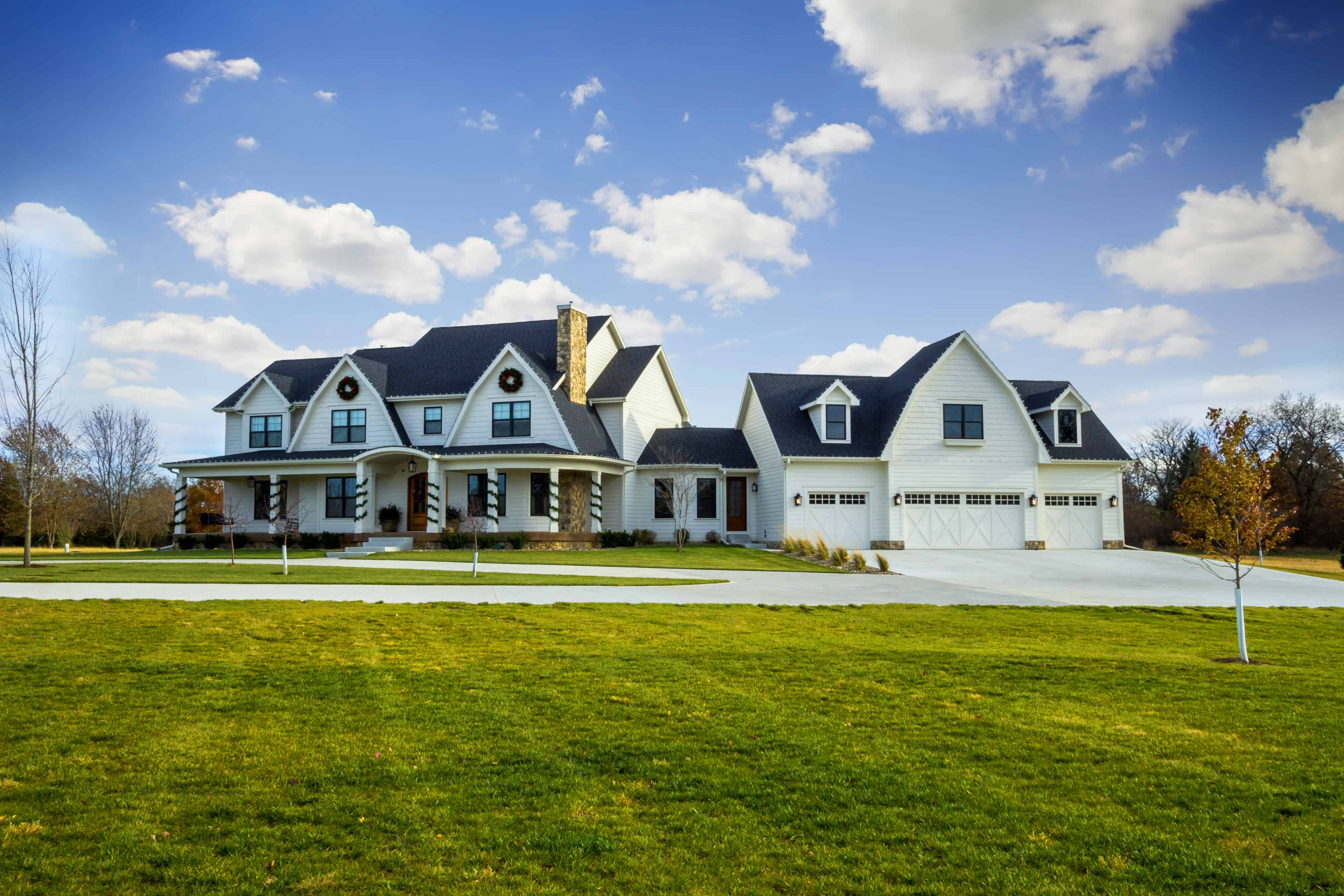 Front View of this 5-Bedroom,4724 Sq Ft Plan -101-2006