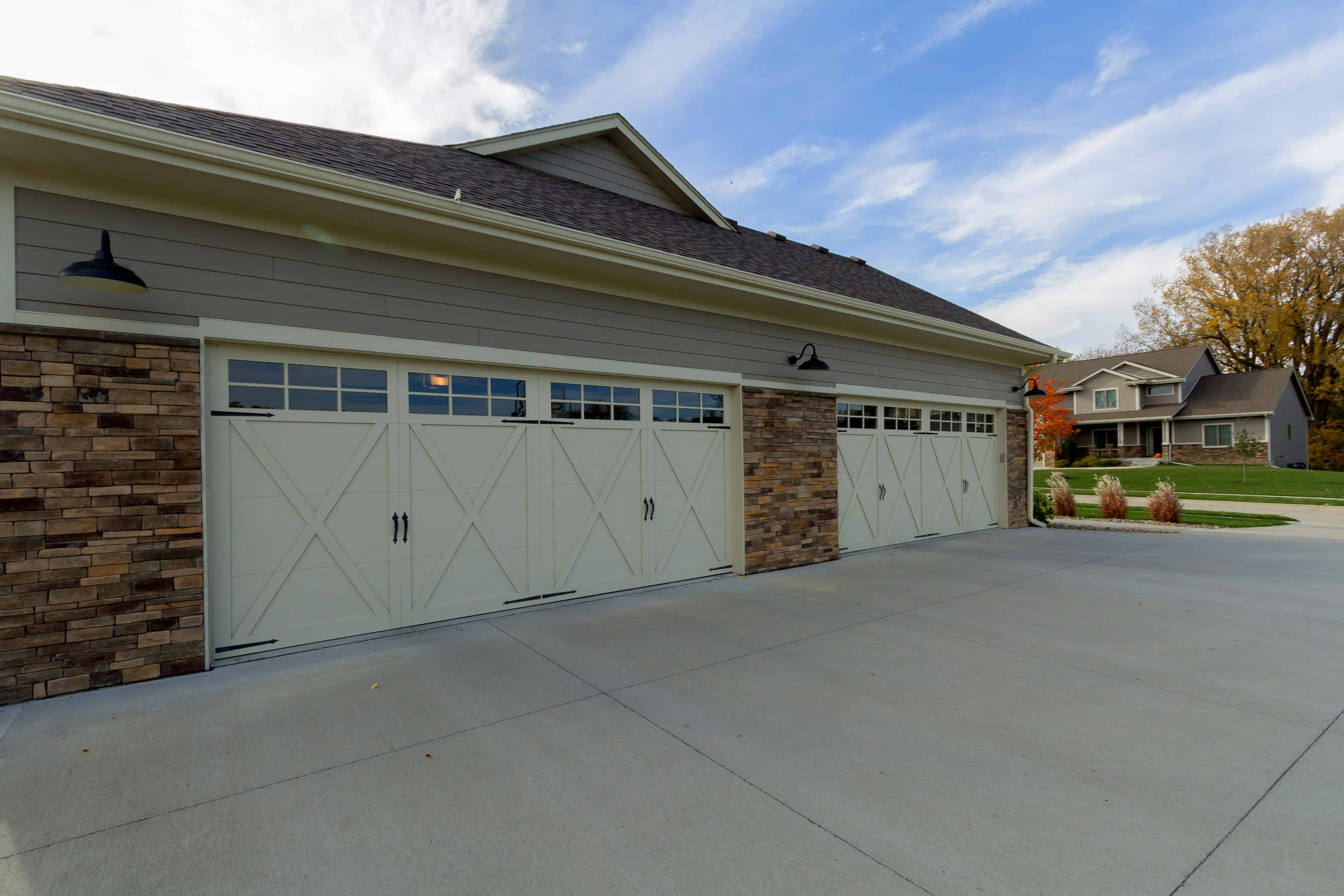 Garage of this 5-Bedroom,4853 Sq Ft Plan -101-2020