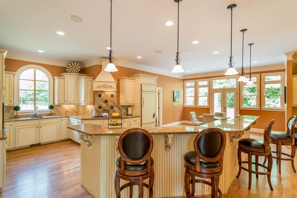 Home Interior Photograph of this 4-Bedroom,6076 Sq Ft Plan -6076