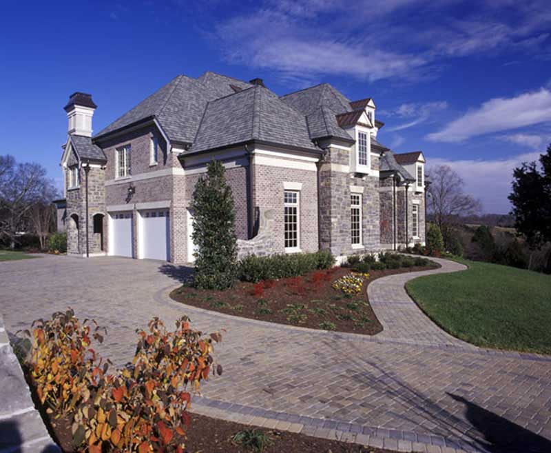 Garage of this 4-Bedroom,4041 Sq Ft Plan -106-1167