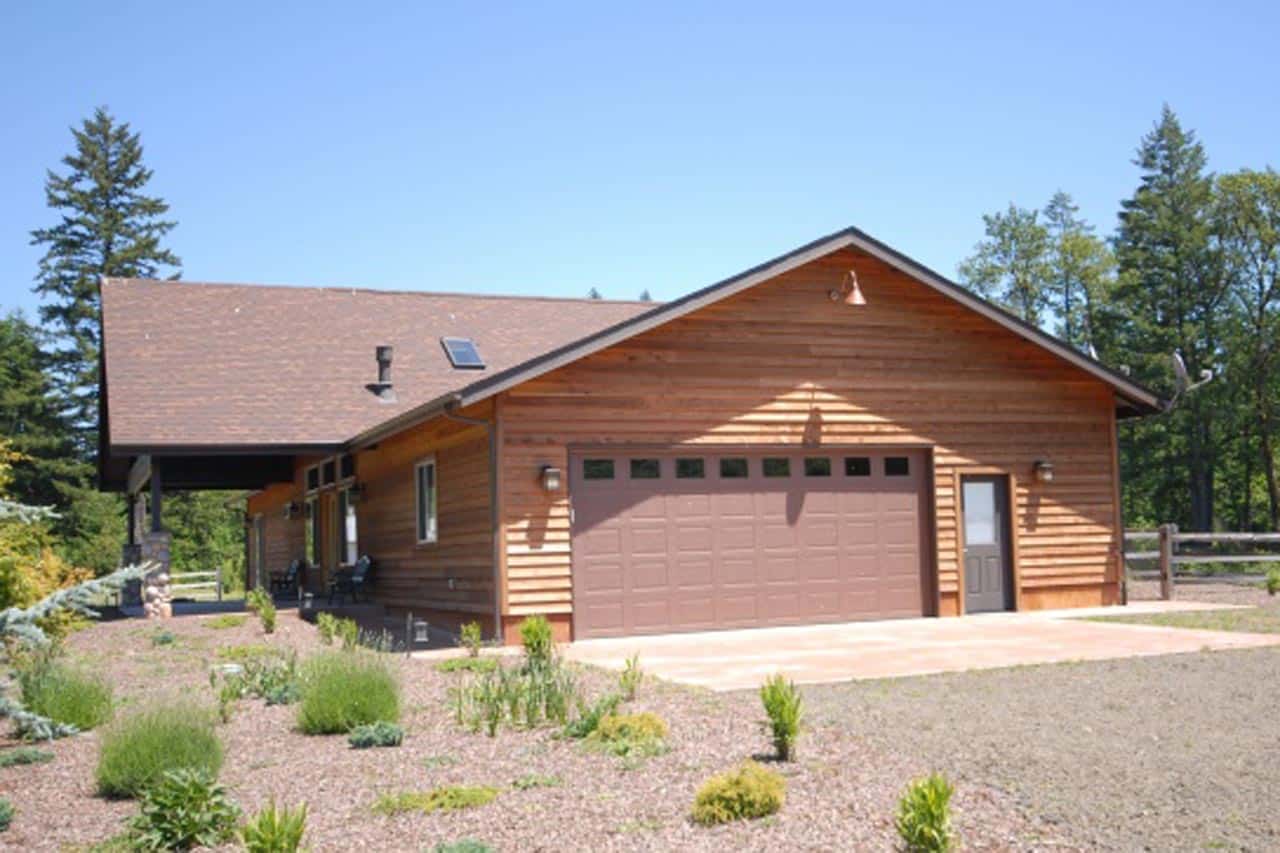 Side View of this 3-Bedroom,2145 Sq Ft Plan -108-1115