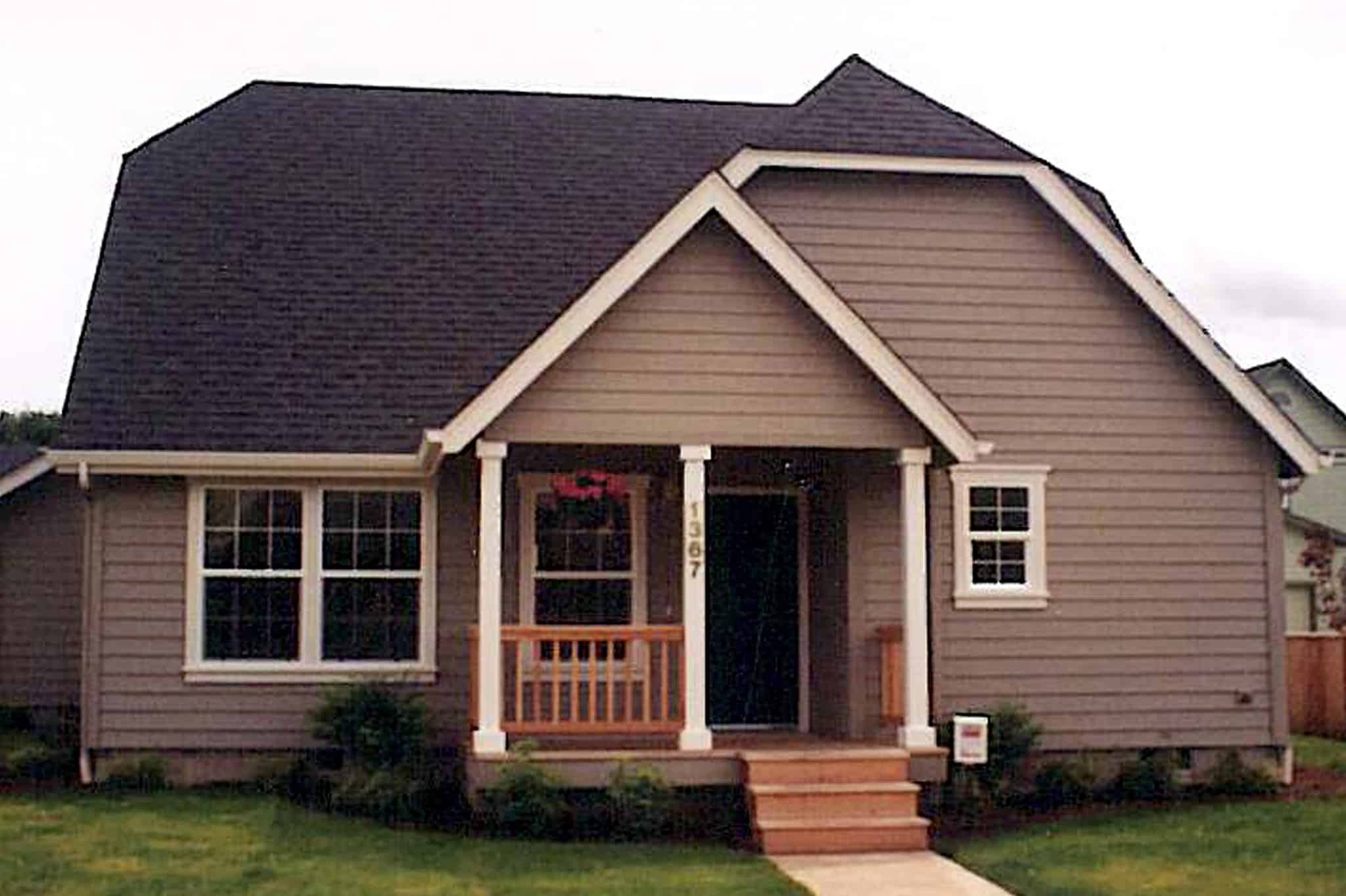 Front View of this 3-Bedroom,1411 Sq Ft Plan -108-1487