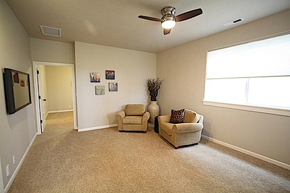 Home Interior Photograph of this 3-Bedroom,2057 Sq Ft Plan -2057