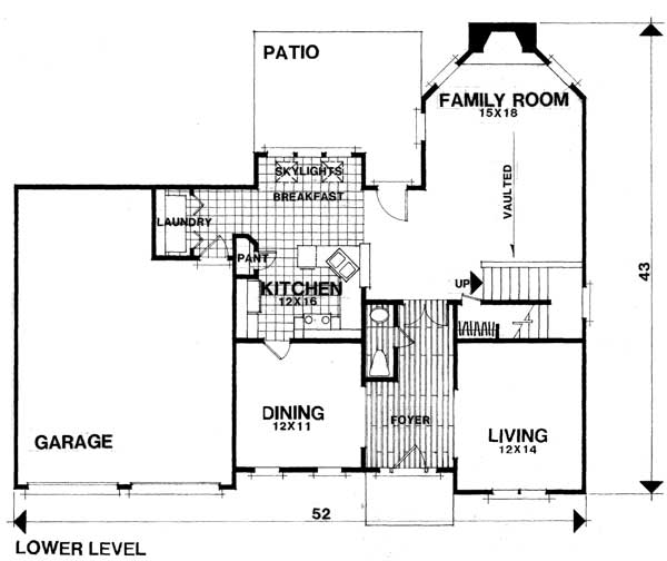Floor Plan First Story of Traditional Plan #109-1045