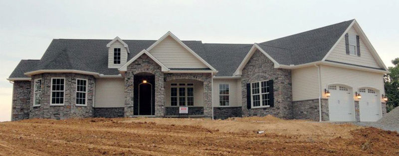 Front elevation of Cottage home (ThePlanCollection: House Plan #117-1109)