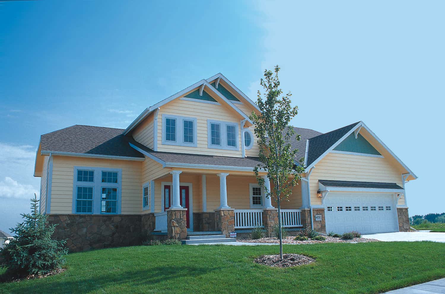 Front View of this 3-Bedroom,1818 Sq Ft Plan -120-1120
