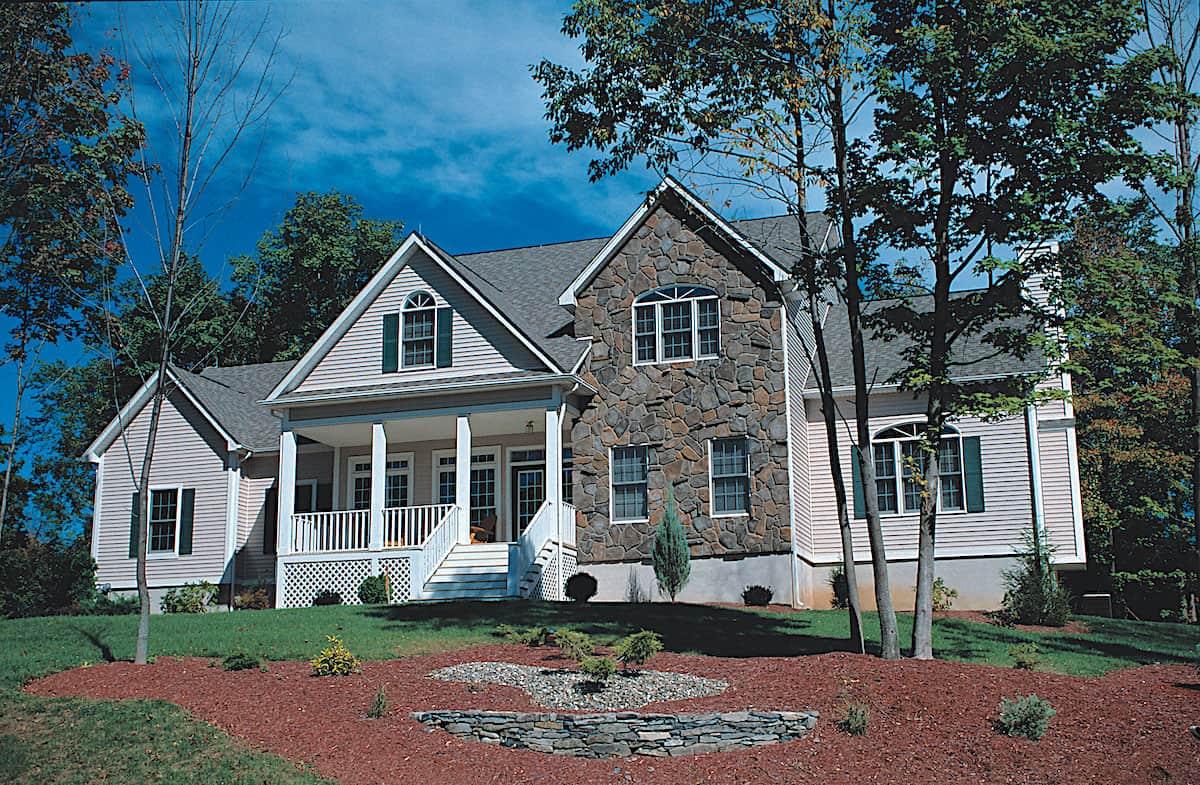 Front View of this 4-Bedroom,2715 Sq Ft Plan -120-1964