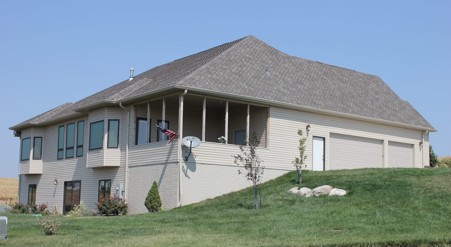 Rear View of this 3-Bedroom,2598 Sq Ft Plan -2598