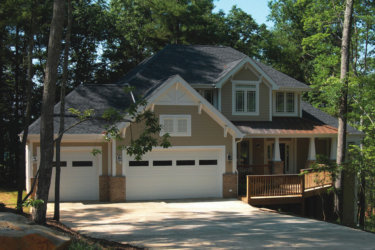 Color photograph of Craftsman home plan (ThePlanCollection: House Plan #120-2166)