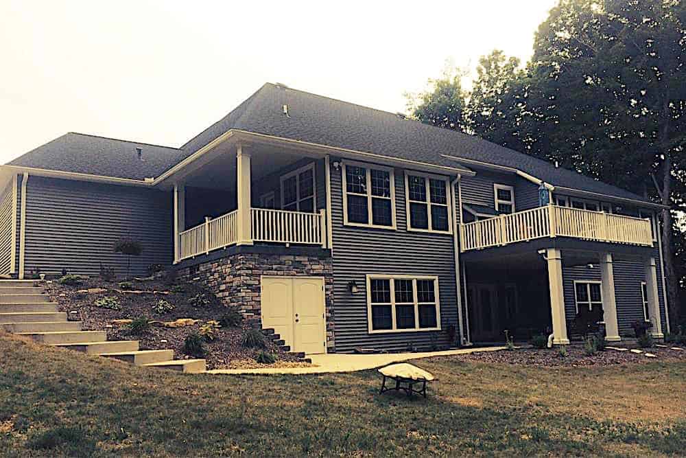 Home Plan Rear Elevation of this 3-Bedroom,2449 Sq Ft Plan -120-2548