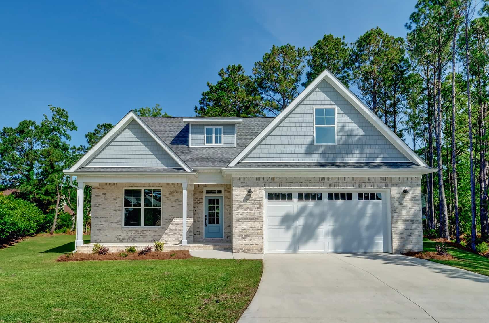 Front View of this 4-Bedroom,2232 Sq Ft Plan -120-2555