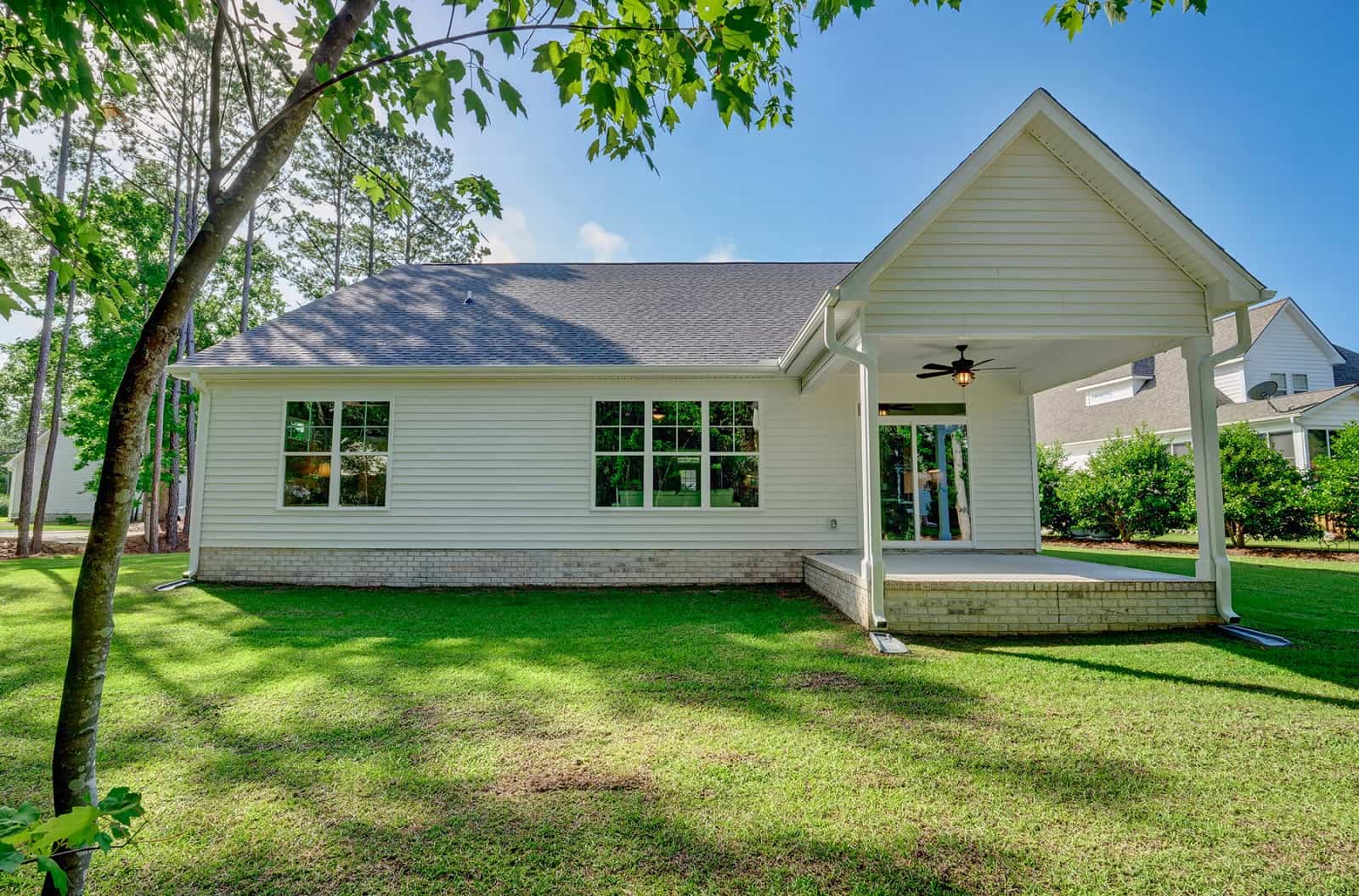 Rear View of this 4-Bedroom,2232 Sq Ft Plan -120-2555