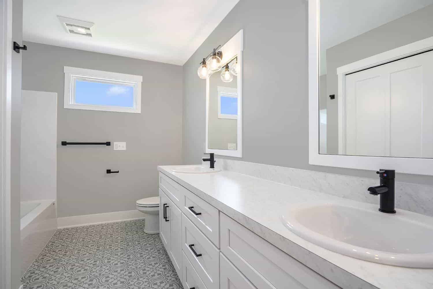 Bathroom of this 3-Bedroom,2077 Sq Ft Plan -120-2624