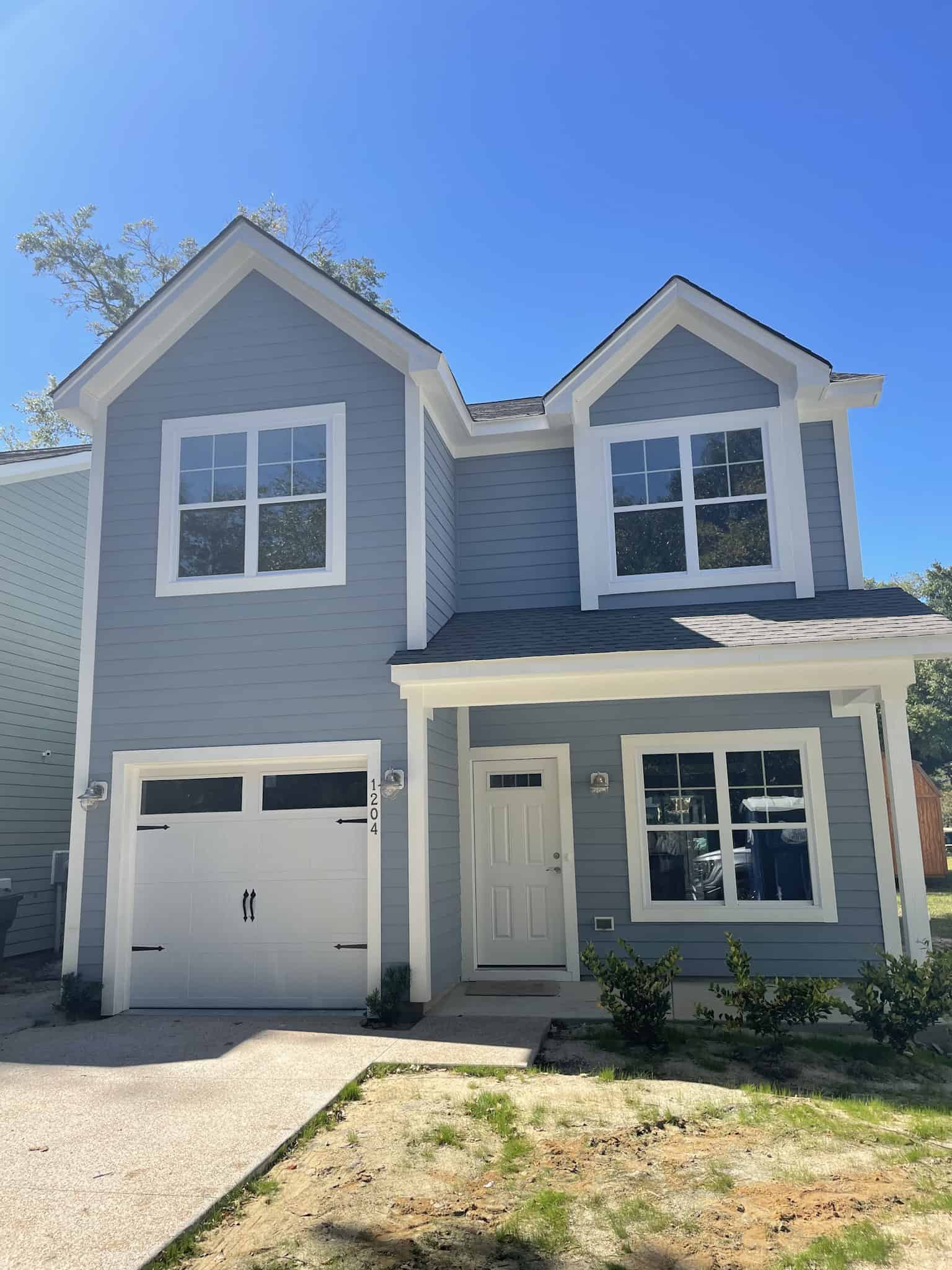 Front View of this 3-Bedroom,1518 Sq Ft Plan -120-2649