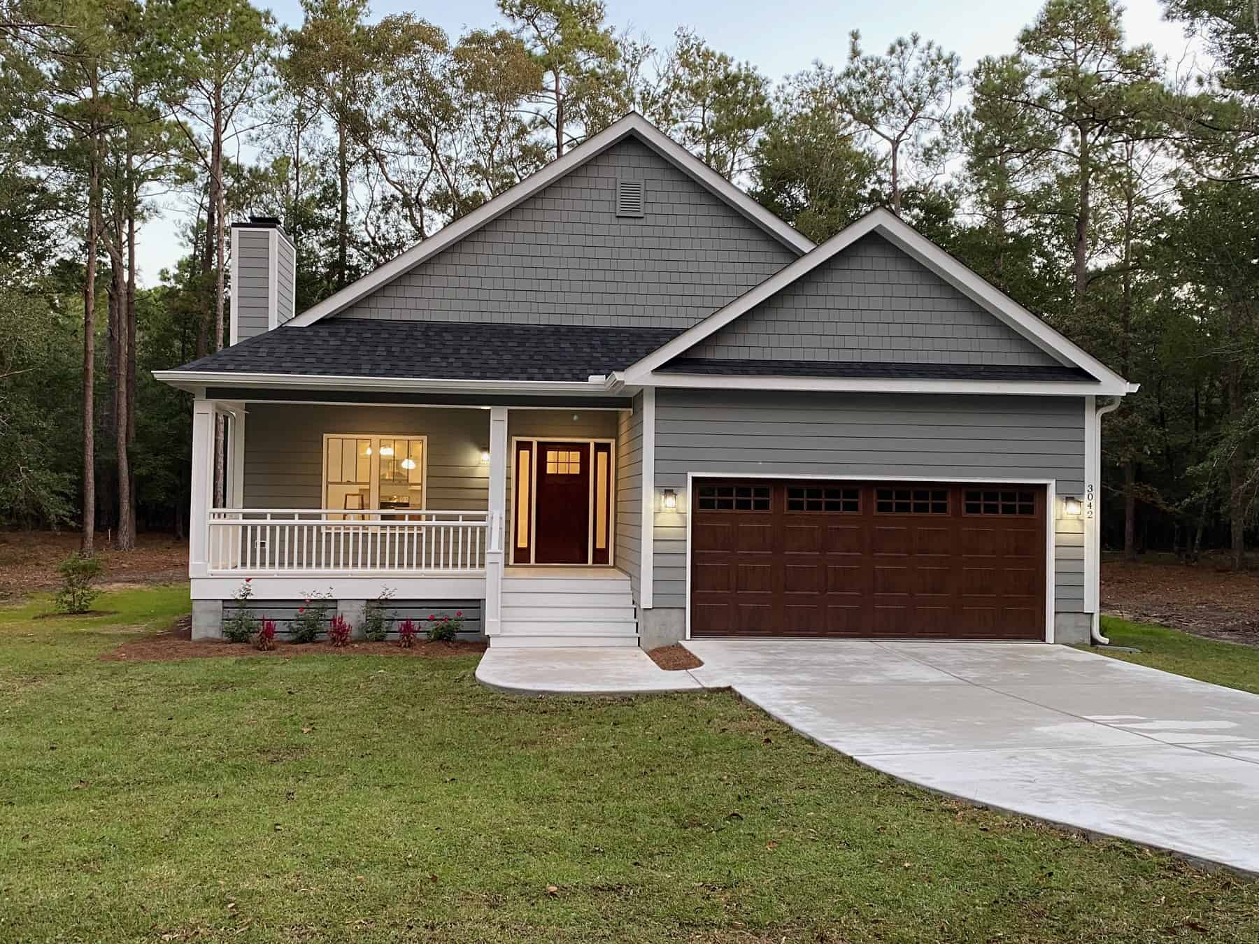 Ranch home (ThePlanCollection: #Plan #120-2654)