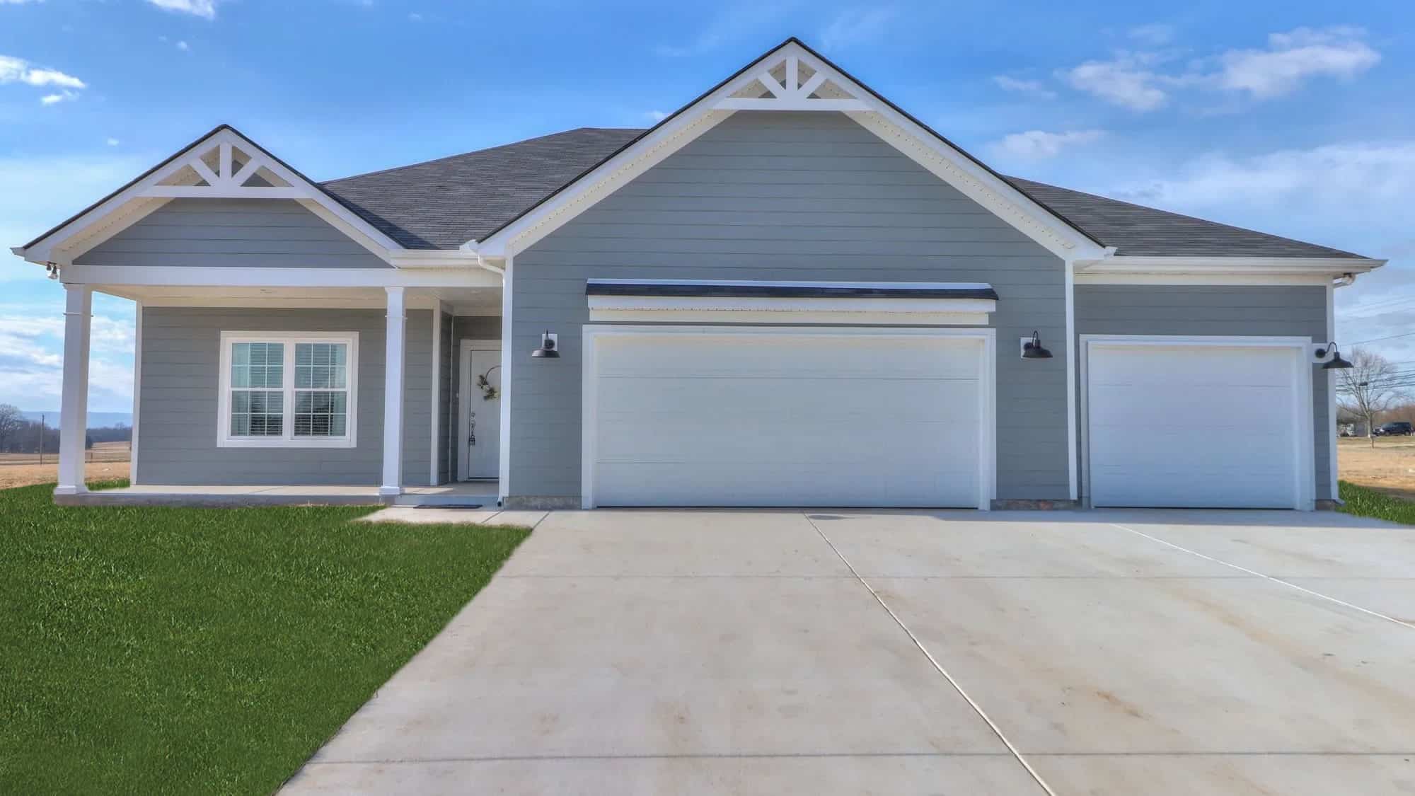 Contemporary Ranch home (ThePlanCollection: Plan #120-2662)