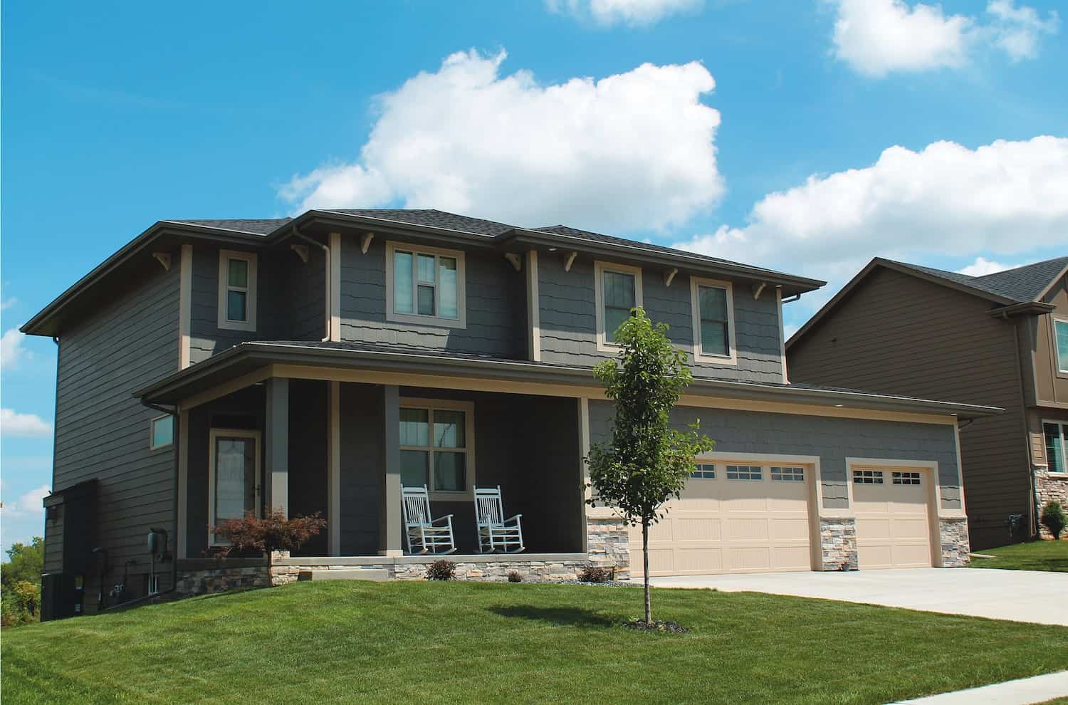 Front View of this 4-Bedroom,2321 Sq Ft Plan -120-2689