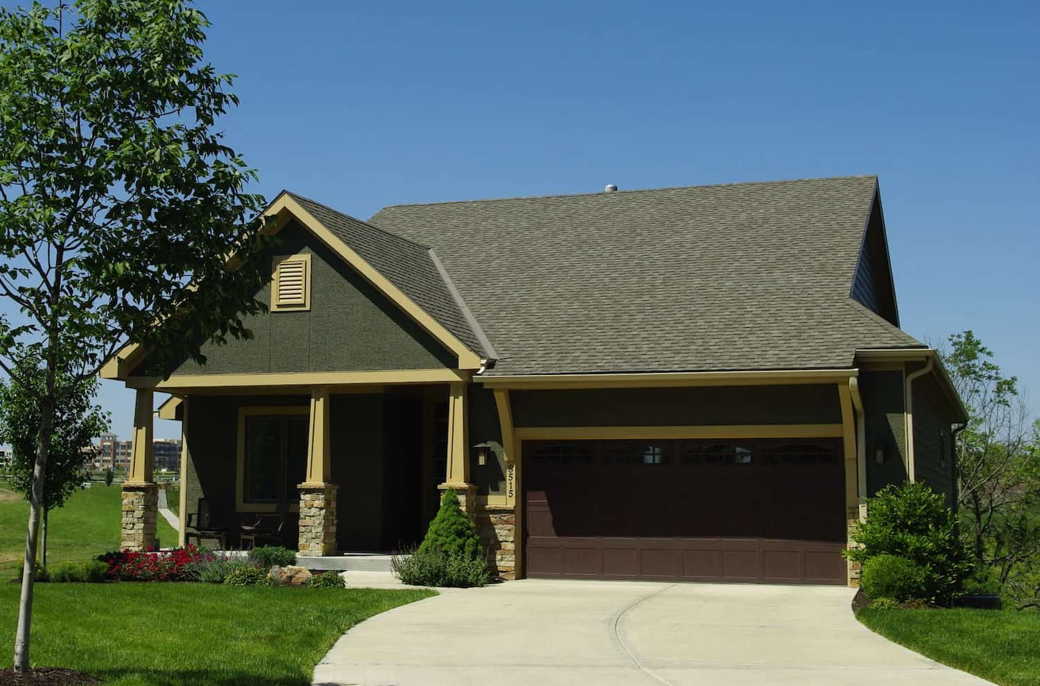 Garage of this 3-Bedroom, 1898 Sq Ft Plan - 120-2692