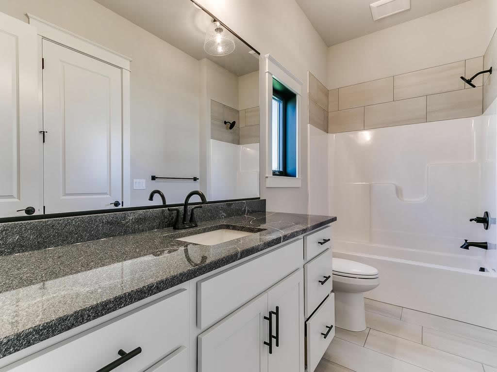 Bathroom of this 3-Bedroom,1642 Sq Ft Plan -120-2696