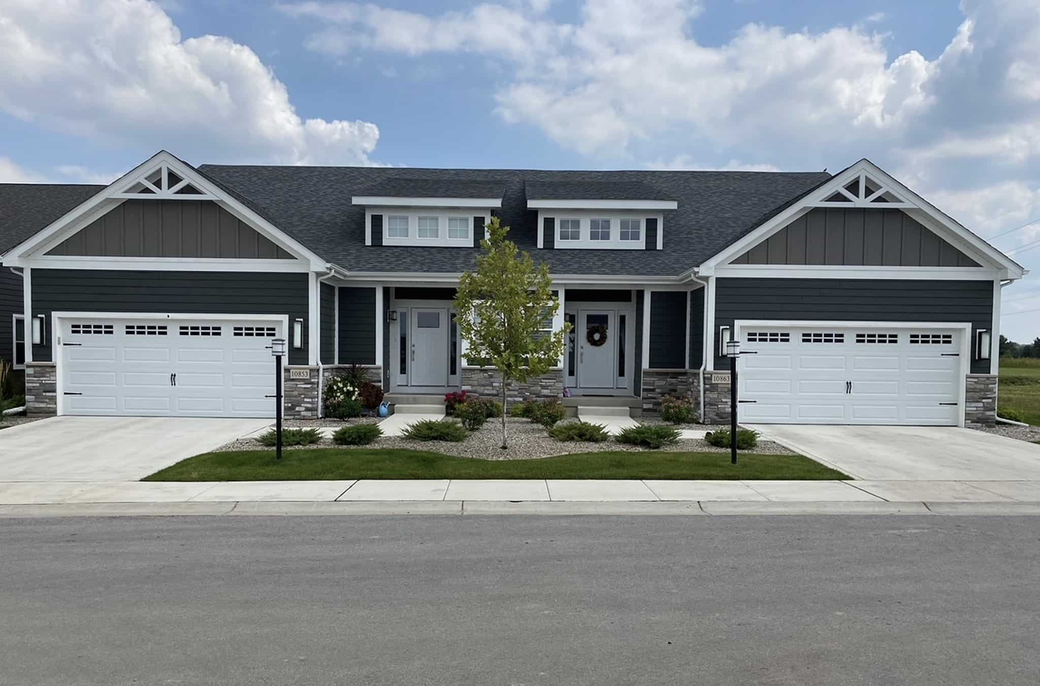 Front View of this 6-Bedroom,4090 Sq Ft Plan -120-2804
