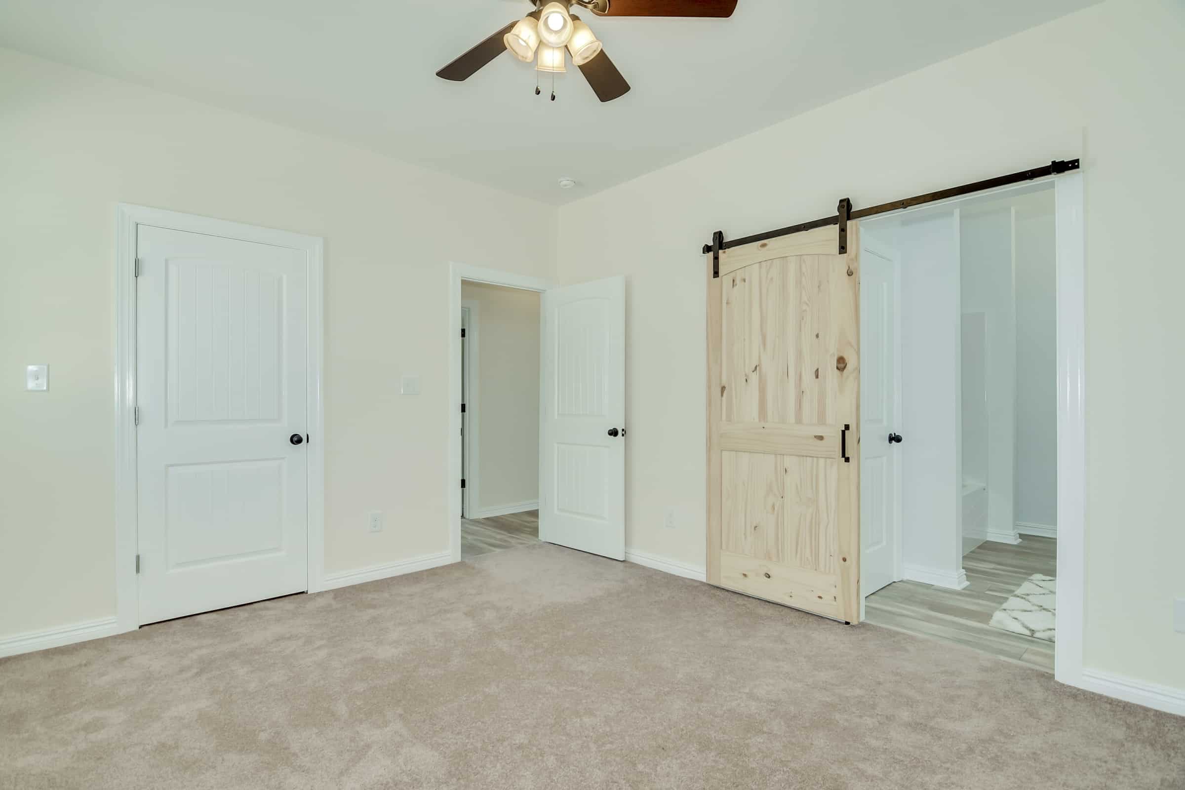 Home Interior Photograph of this 3-Bedroom,1320 Sq Ft Plan -1320