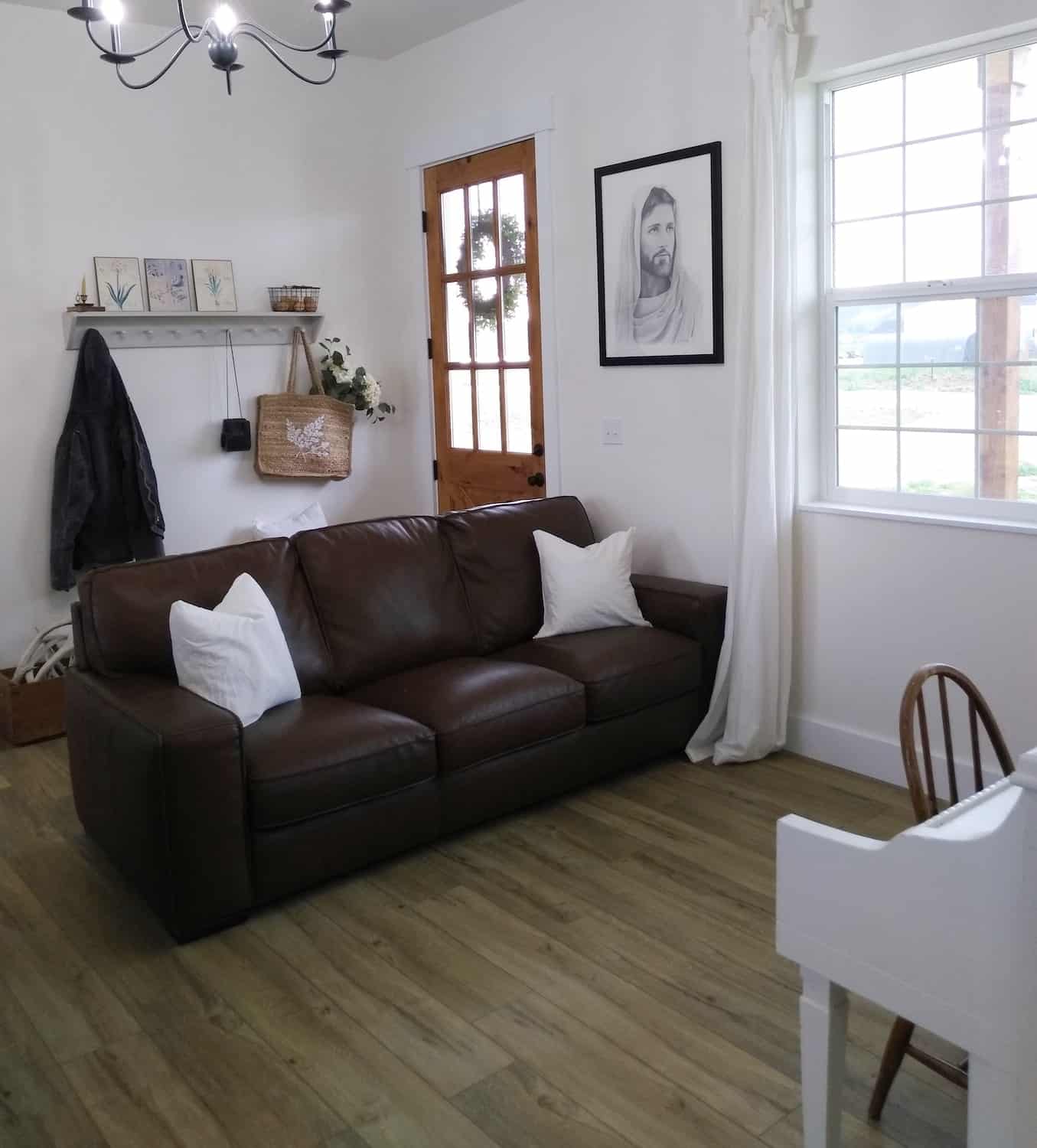 Great Room of this 3-Bedroom,1035 Sq Ft Plan -123-1116