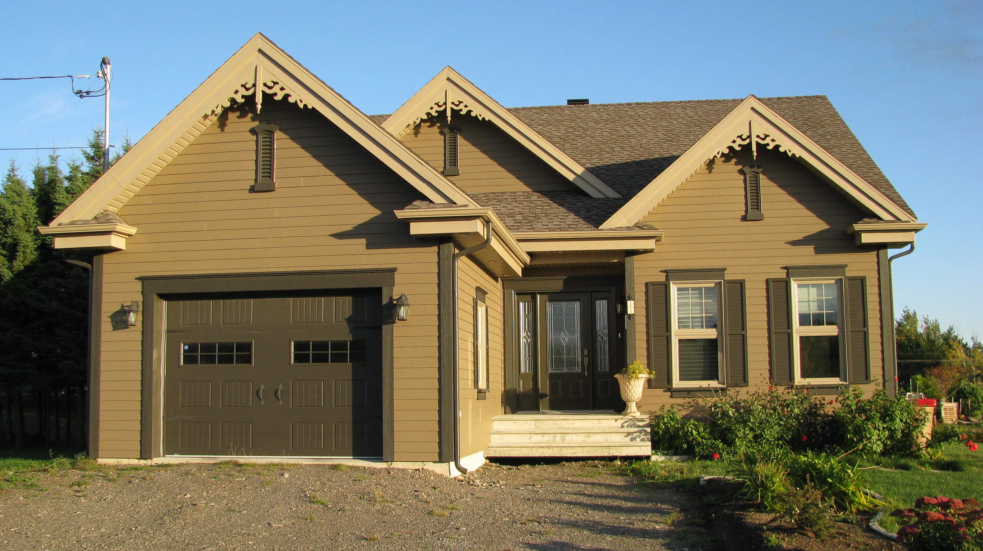 Front Door of this 3-Bedroom,1436 Sq Ft Plan -1436