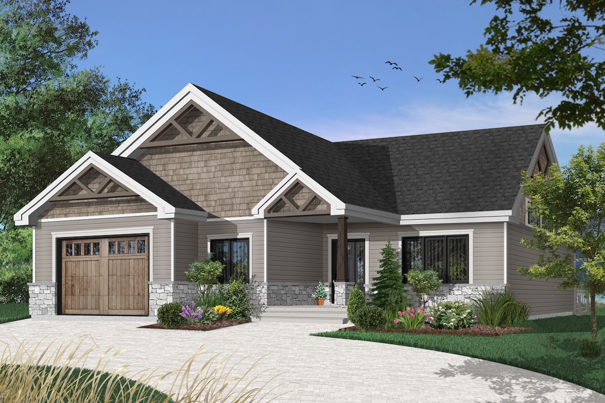 Craftsman home (ThePlanCollection: Plan #126-1921)