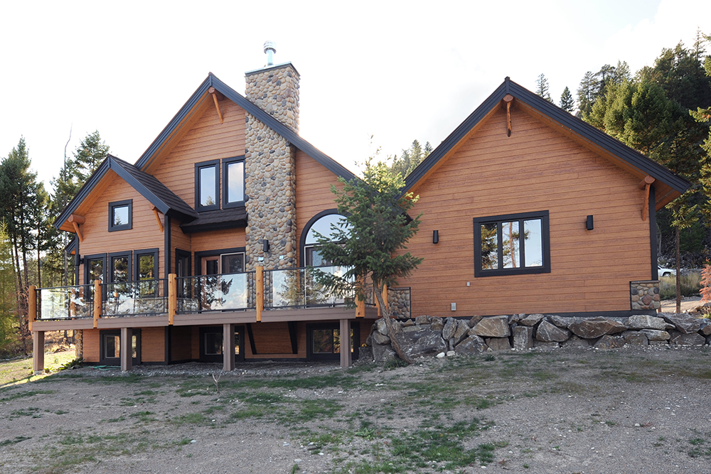 Rear View of this 3-Bedroom,1816 Sq Ft Plan -1816