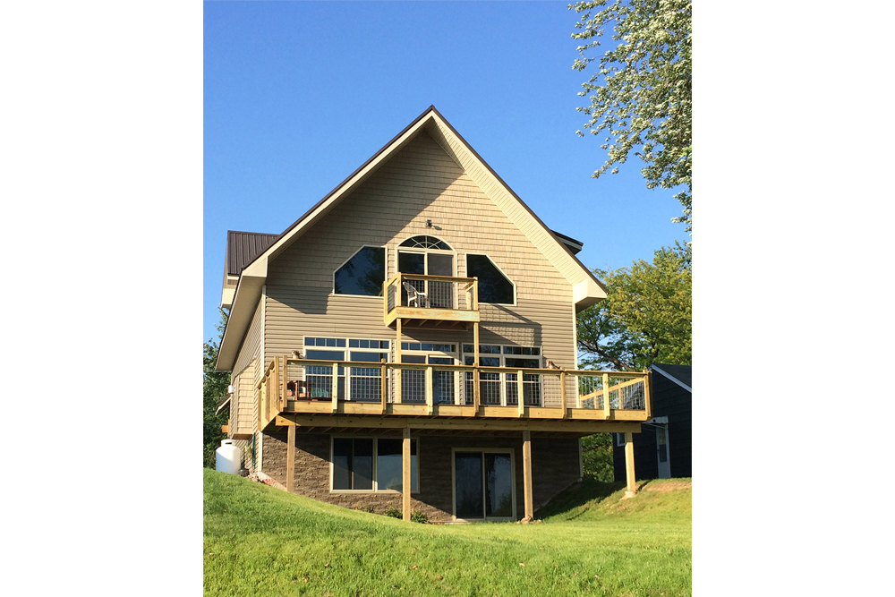 Rear View of this 2-Bedroom, 2466 Sq Ft Plan - 132-1585