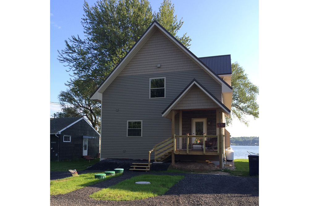 Front View of this 2-Bedroom, 2466 Sq Ft Plan - 132-1585