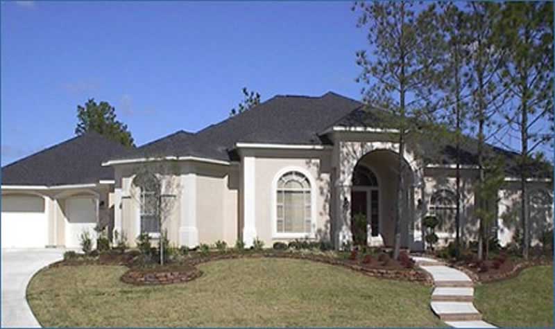 Luxury home (ThePlanCollection: Plan #134-1250)