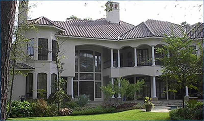 Luxury home (ThePlanCollection: Plan #134-1355)