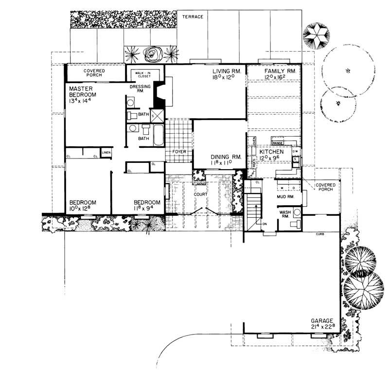 Floor Plan First Story of Southwest Plan #137-1185