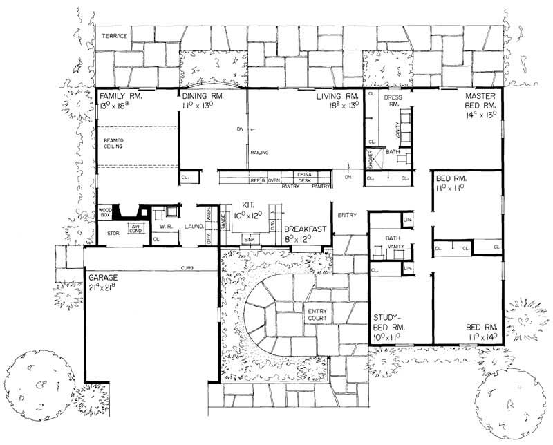 Floor Plan First Story of Ranch Plan #137-1235