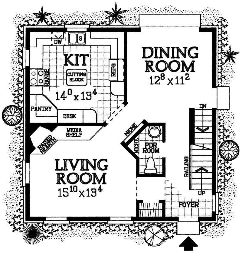 Floor Plan First Story of Colonial Plan #137-1293
