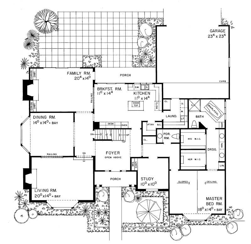 Floor Plan First Story of Colonial Plan #137-1367