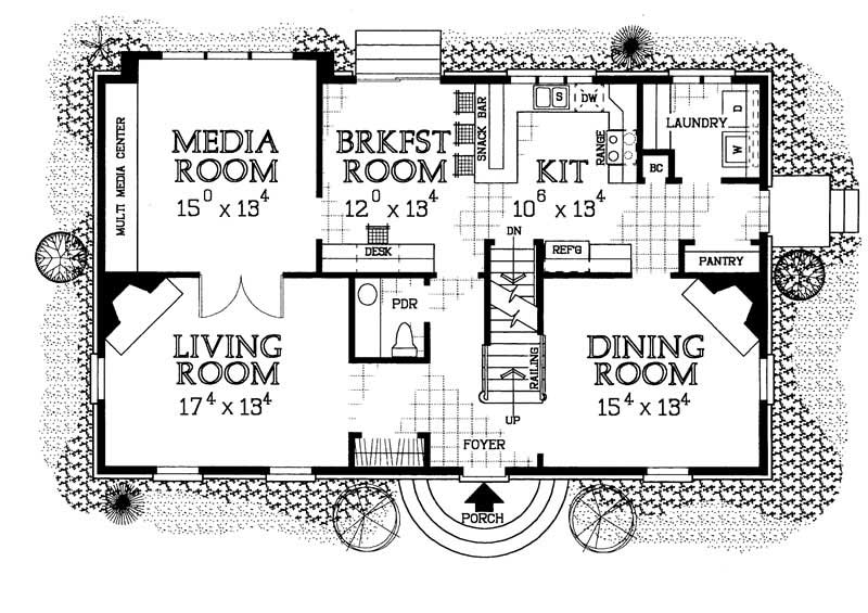 Floor Plan First Story of Cape Cod Plan #137-1371
