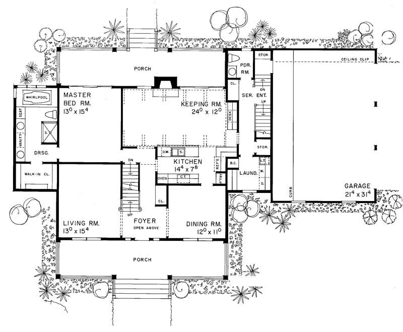 Floor Plan First Story of Colonial Plan #137-1396