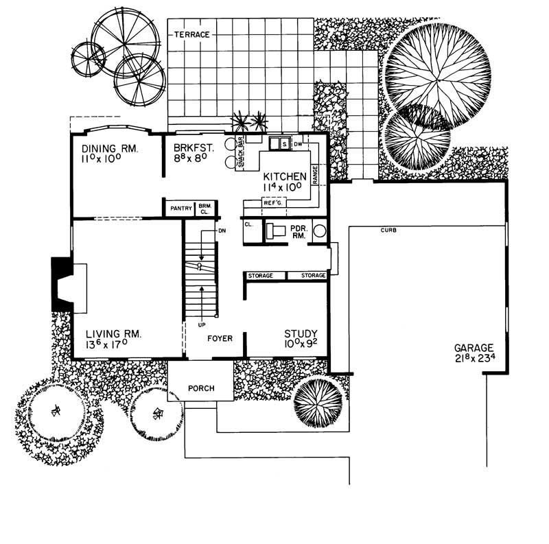 Floor Plan First Story of Colonial Plan #137-1454