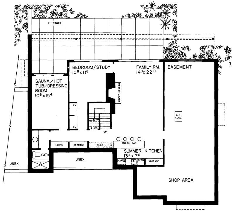 Floor Plan Second Story of European Plan #137-1489