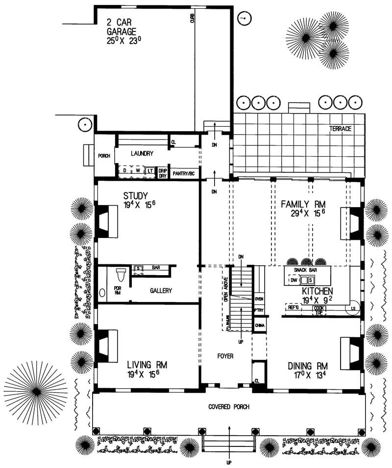 Floor Plan First Story of Colonial Plan #137-1562