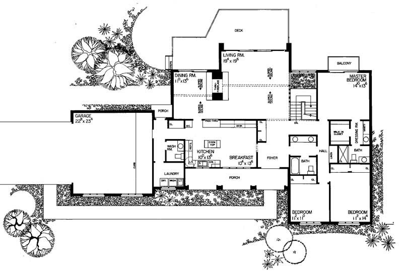 Floor Plan First Story of Country Plan #137-1648
