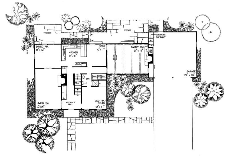 Floor Plan First Story of Cape Cod Plan #137-1666