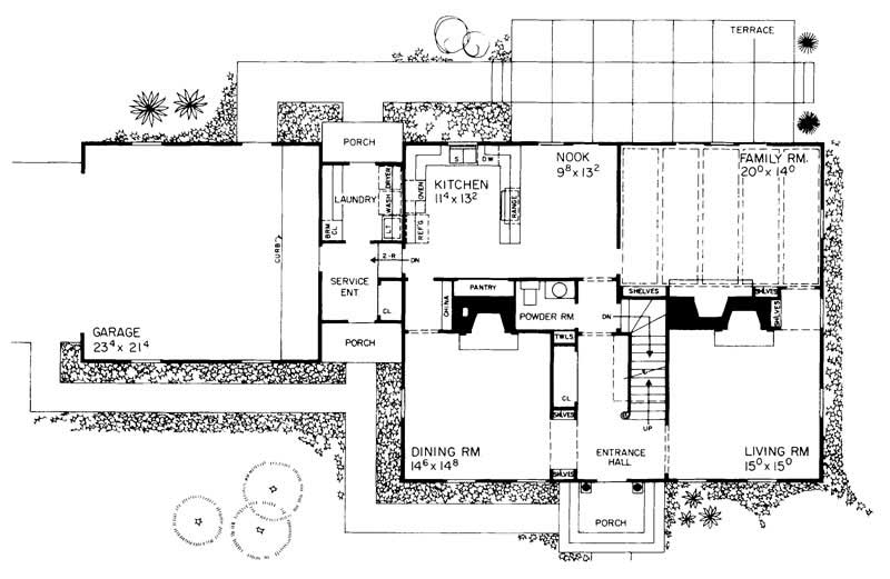 Floor Plan First Story of Colonial Plan #137-1676