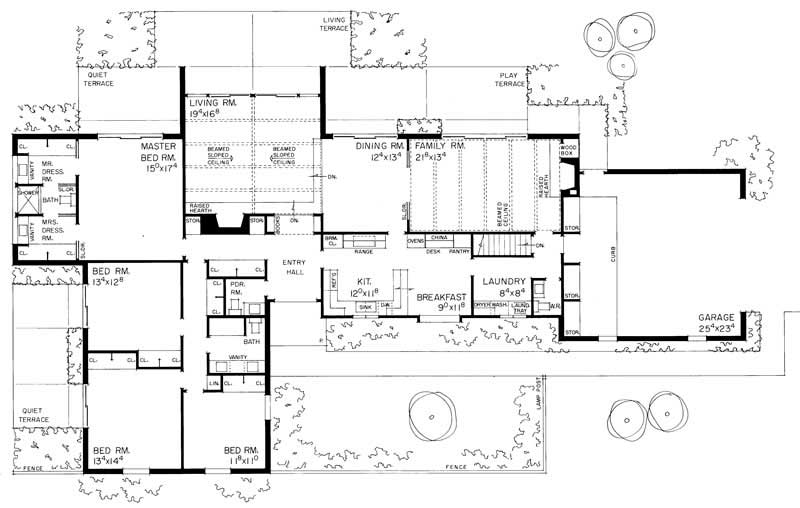 Floor Plan First Story of Ranch Plan #137-1688
