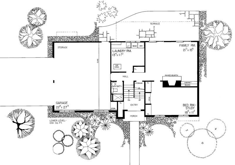 Floor Plan First Story of European Plan #137-1697