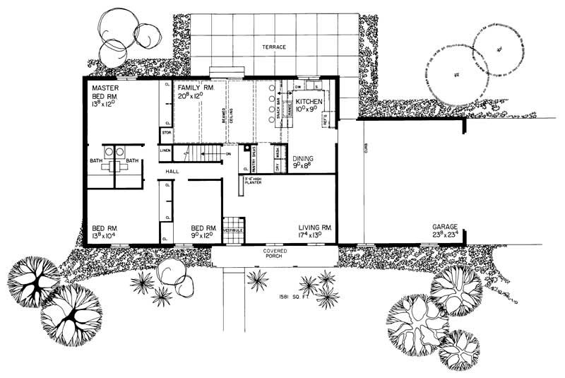 Floor Plan First Story of Ranch Plan #137-1712